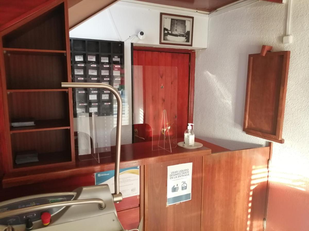 Hostal Jaime I Huesca Buitenkant foto