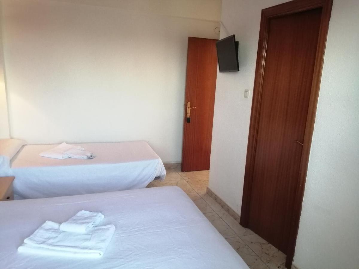 Hostal Jaime I Huesca Buitenkant foto