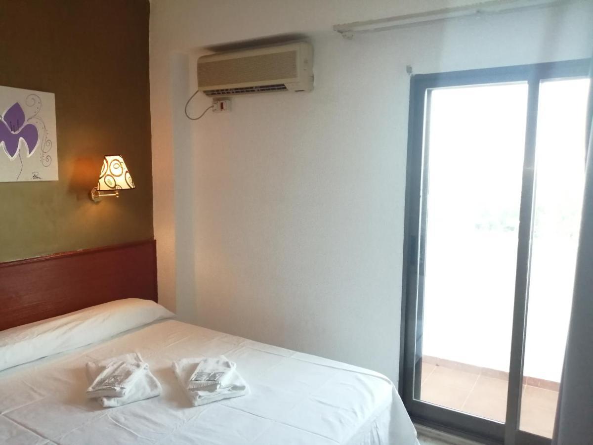 Hostal Jaime I Huesca Buitenkant foto