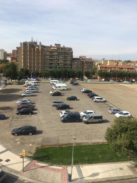 Hostal Jaime I Huesca Buitenkant foto