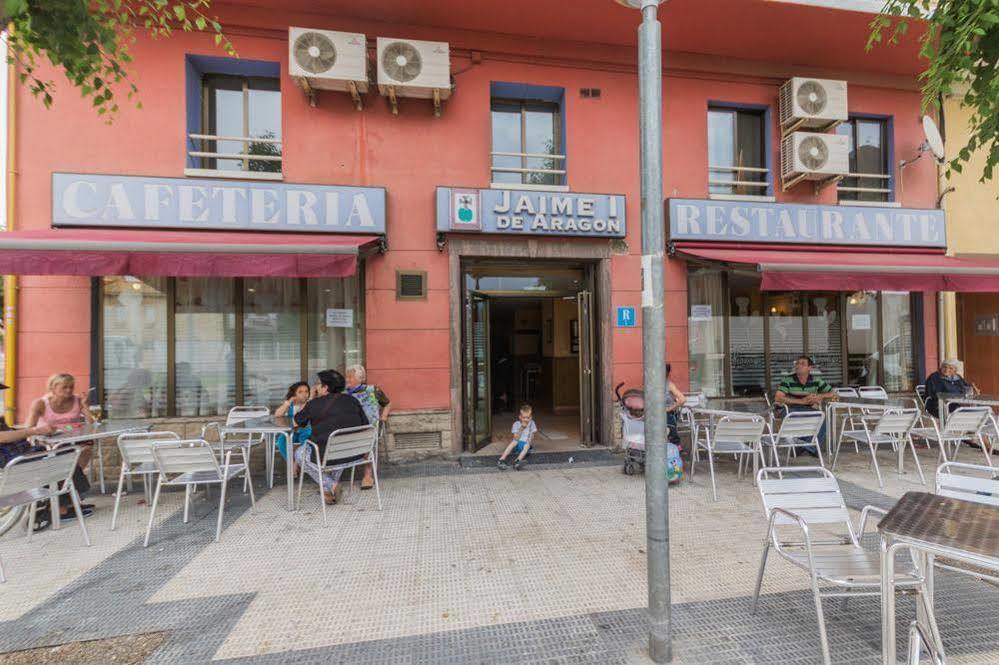 Hostal Jaime I Huesca Buitenkant foto