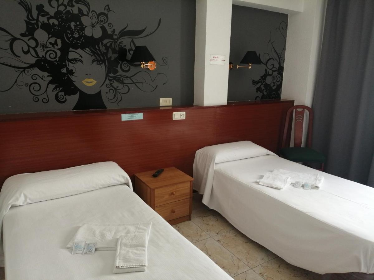 Hostal Jaime I Huesca Buitenkant foto